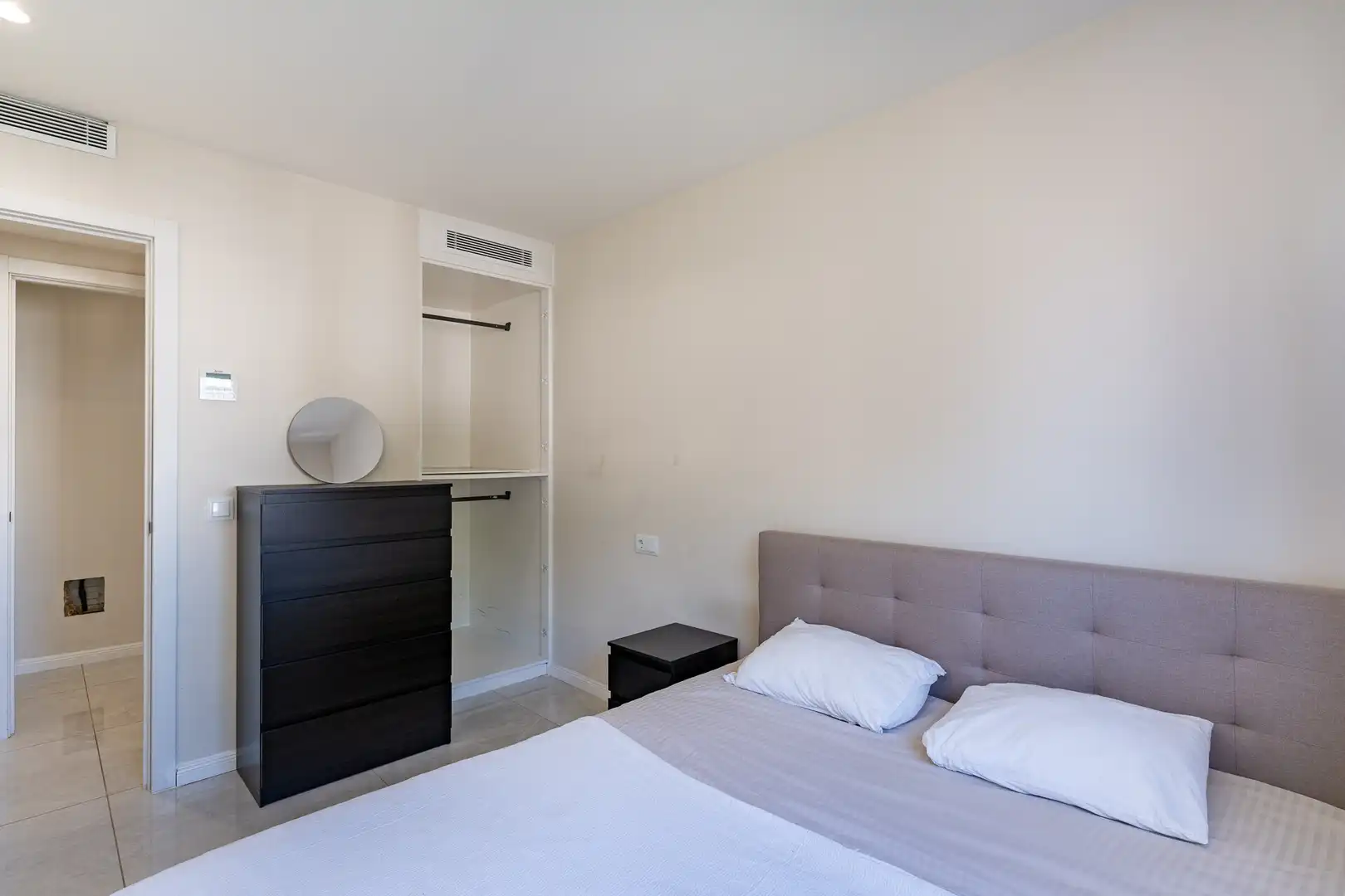 Habitación de Apartamento en venta en  Palma de Mallorca con Aire acondicionado, Amueblado y Balcón