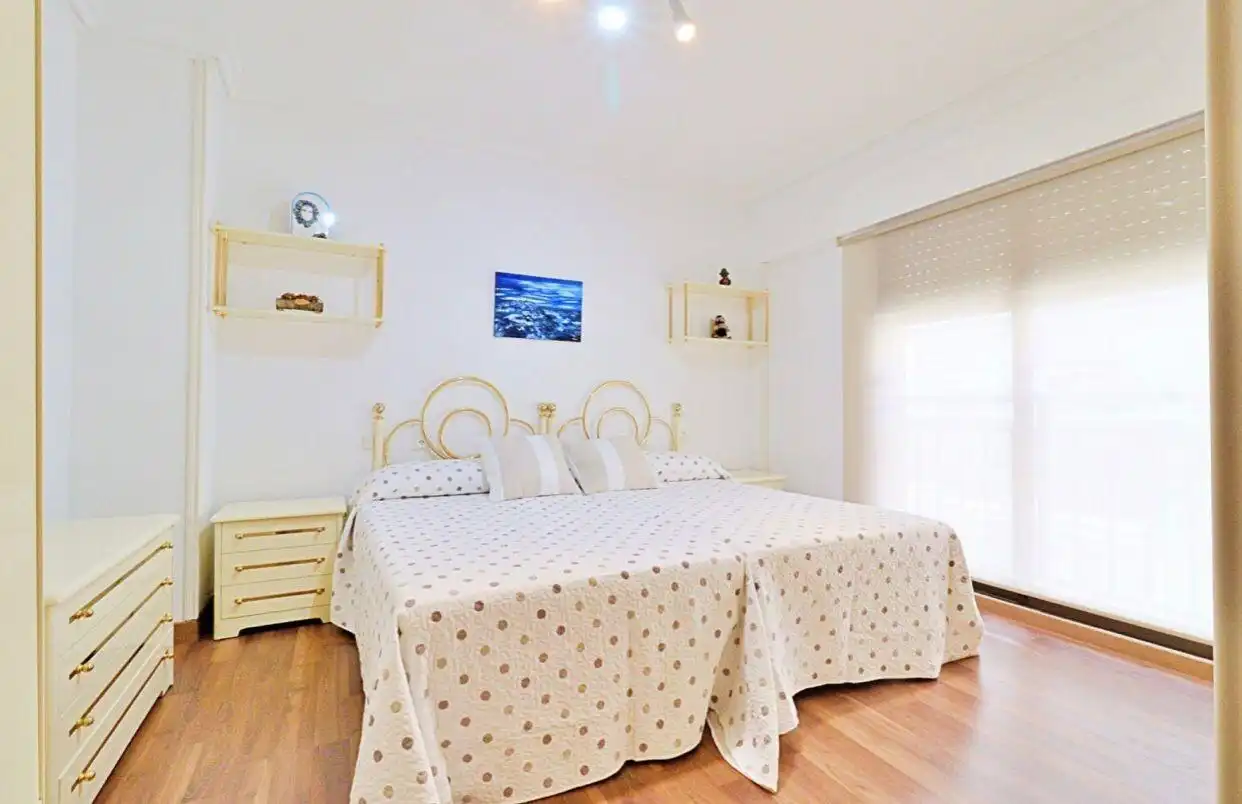 Flat with terrace to rent in Santa Pola ciudad, imagen 10