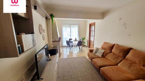 Foto 2 de Casa adosada en venda a Carrer de L'estalvi, 65, Concòrdia, Barcelona