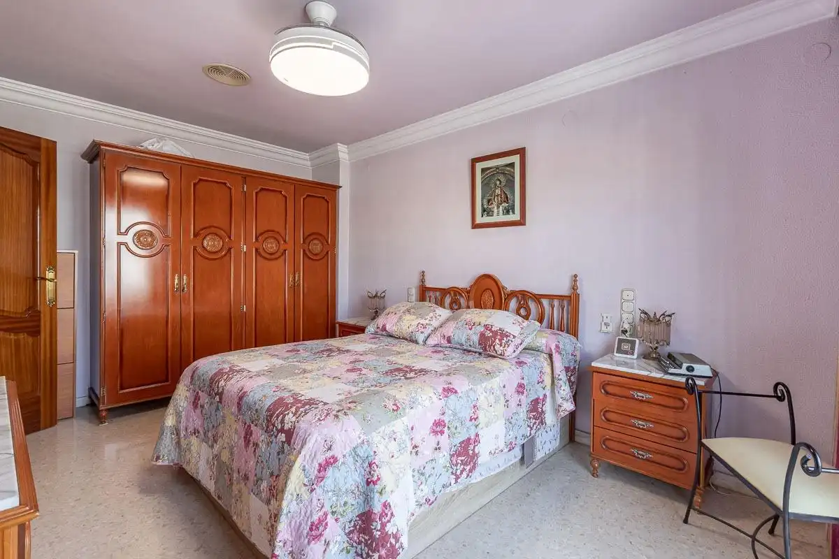 Casa adosada en venta en Calle LA REDONDA, 21, Pinos Puente
