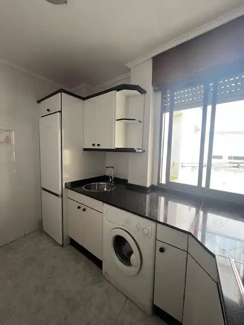 Cocina de Piso en venta en Santurtzi  con Balcón