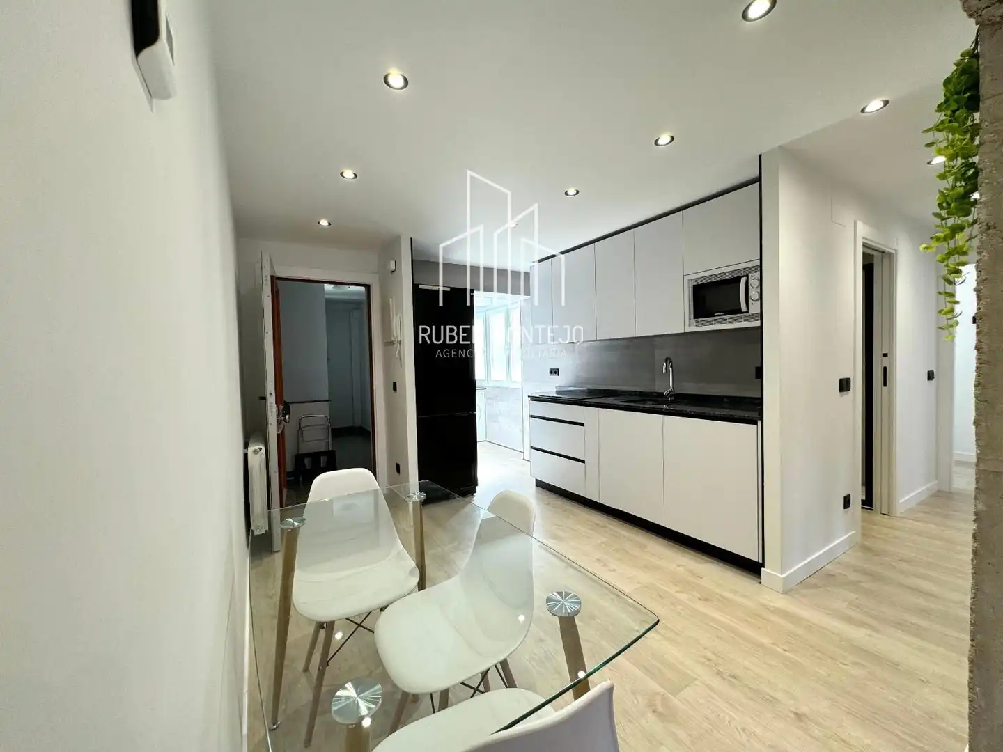 Flat for rent in Gomez Arias, Vidal