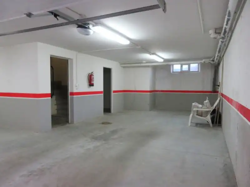 Casa o chalet en venta en Chozas de Abajo con Calefacción, Jardín privado y Trastero