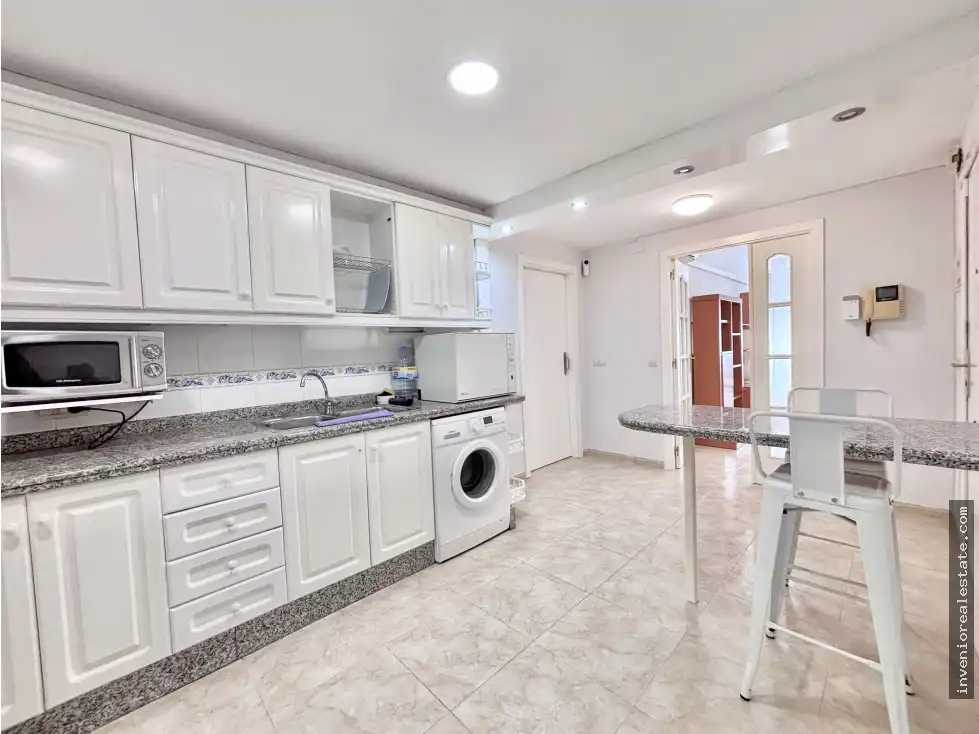 Flat with lift to rent in Este, imagen 2