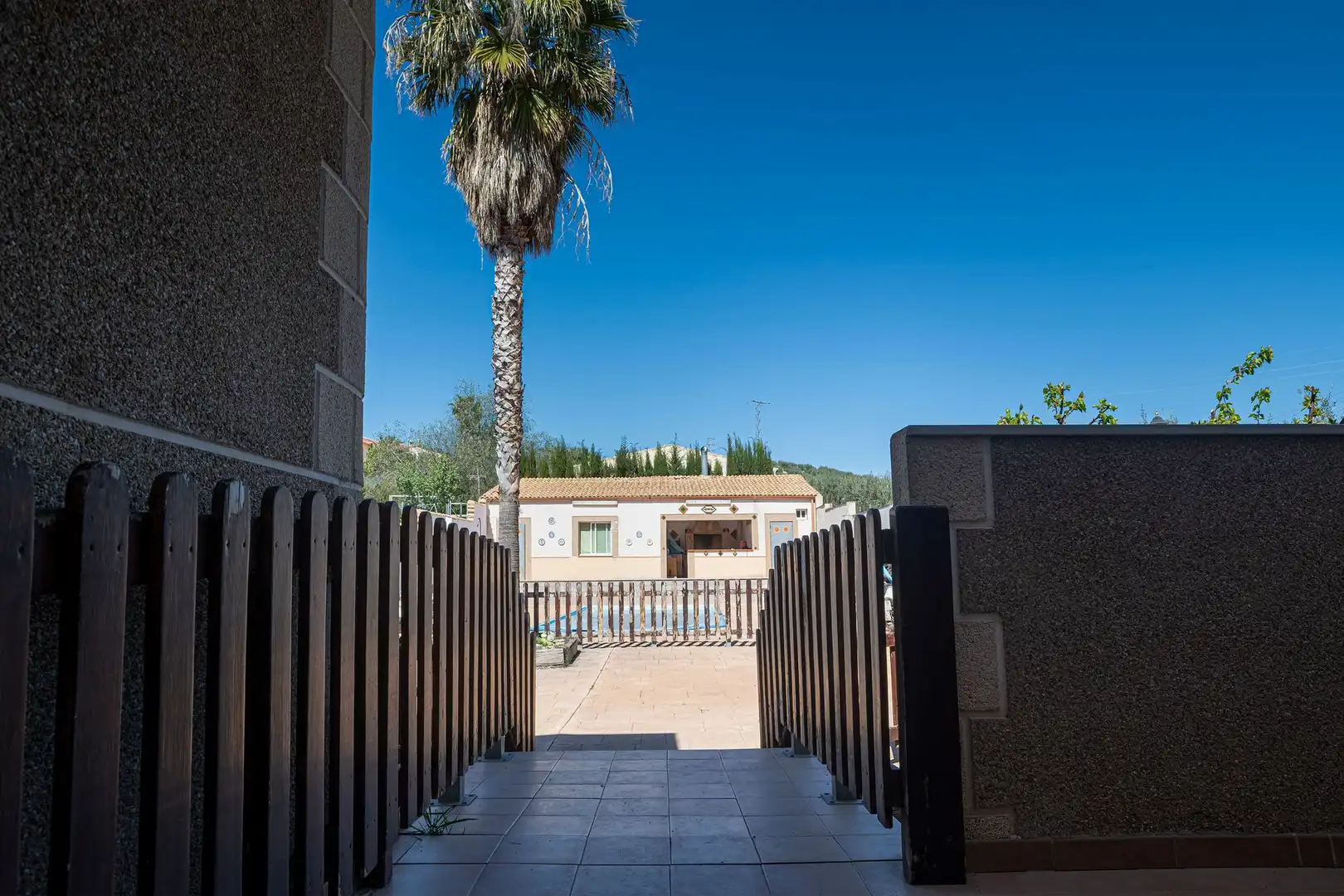 Vista exterior de Casa o xalet en venda en La Guardia de Jaén amb Terrassa
