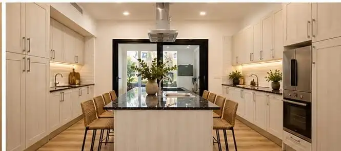 Bajo con ascensor en venta en Eixample Sud – Migdia, imagen 2