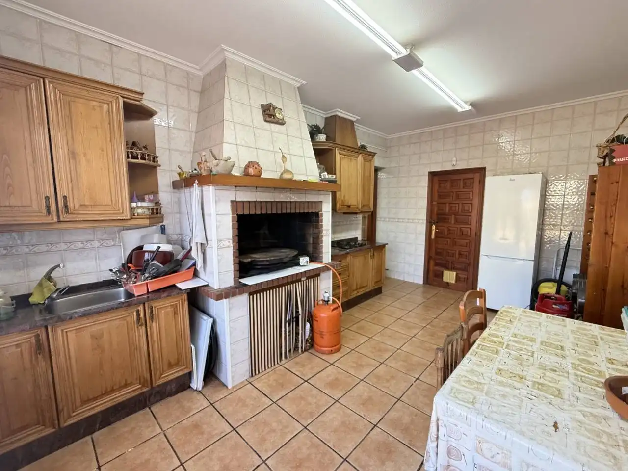 Cocina de Casa o chalet en venta en Elche / Elx con Aire acondicionado, Calefacción y Jardín privado