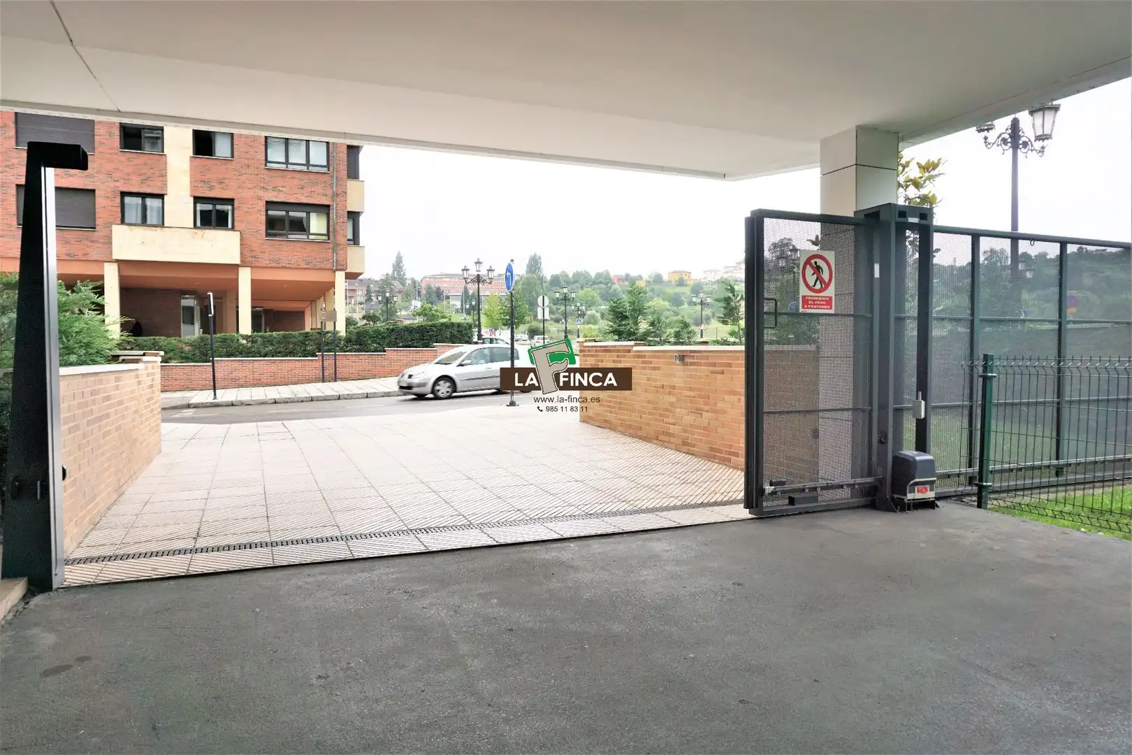 Parking of Garage for sale in Oviedo 