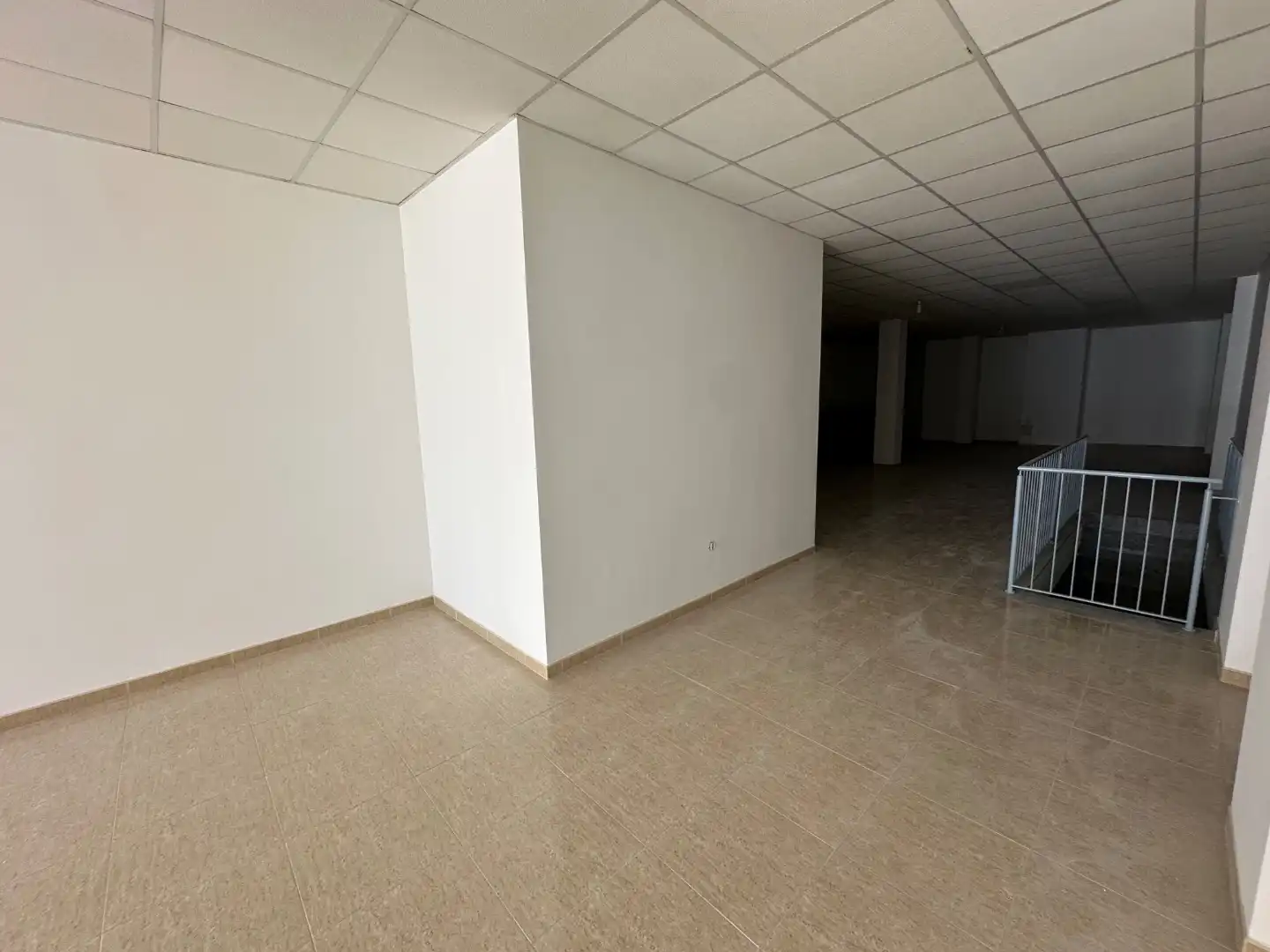Business premises to rent in Paseo de europa 58, imagen 10