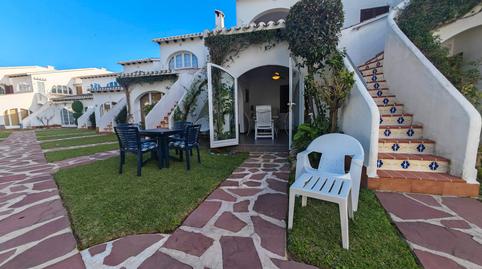 Foto 4 de Casa adosada en venda a Carrer Llac Sant Martí, 9, L'Almadrava - L'Estanyó, Alicante