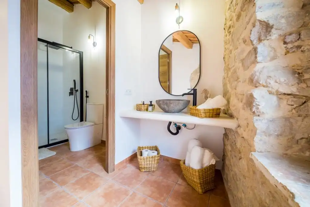 Bany de Casa o xalet en venda en Calonge i Sant Antoni amb Aire condicionat, Calefacció i Jardí privat