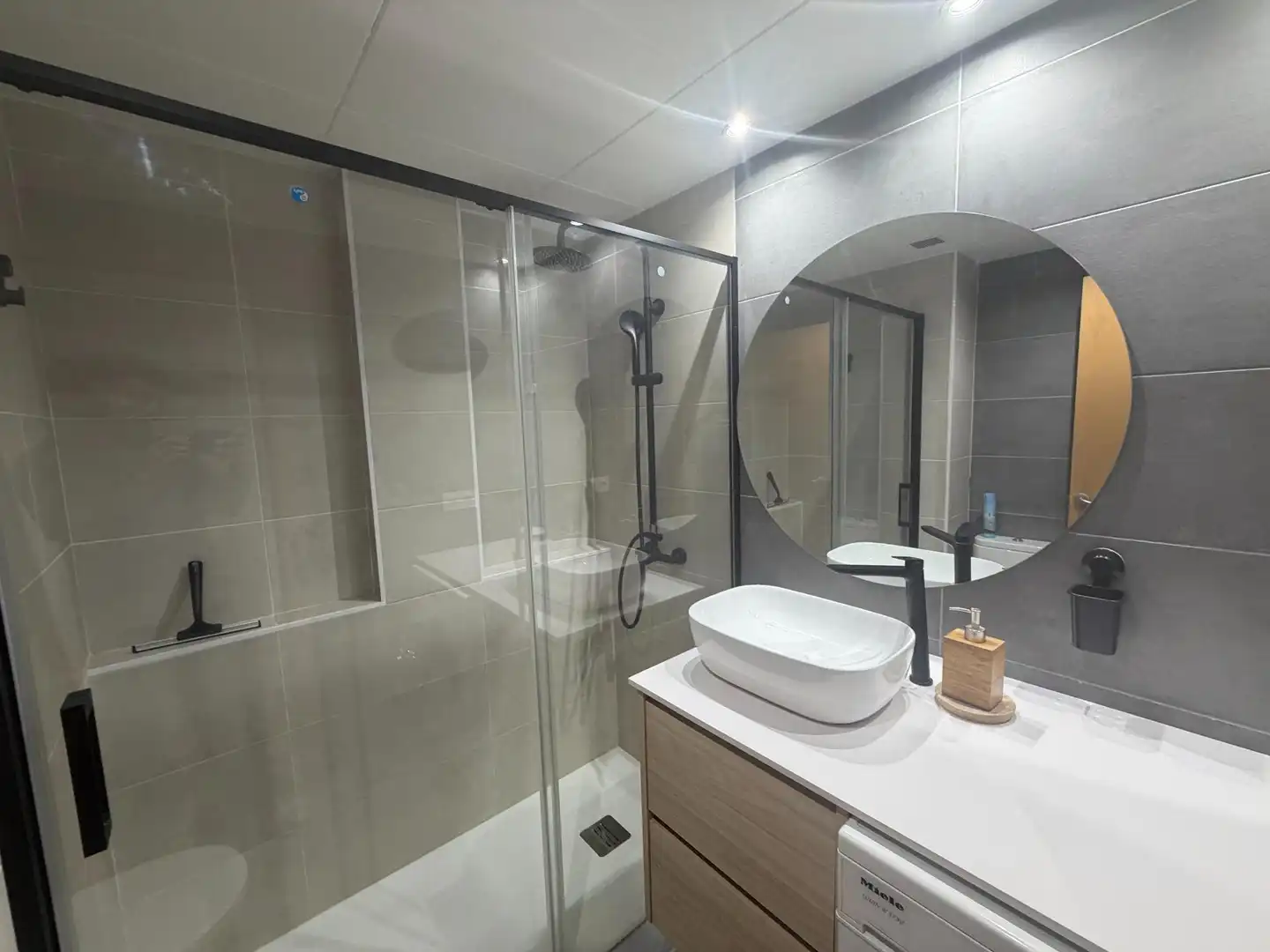 Baño de Ático en venta en Roses con Aire acondicionado, Parquet y Terraza