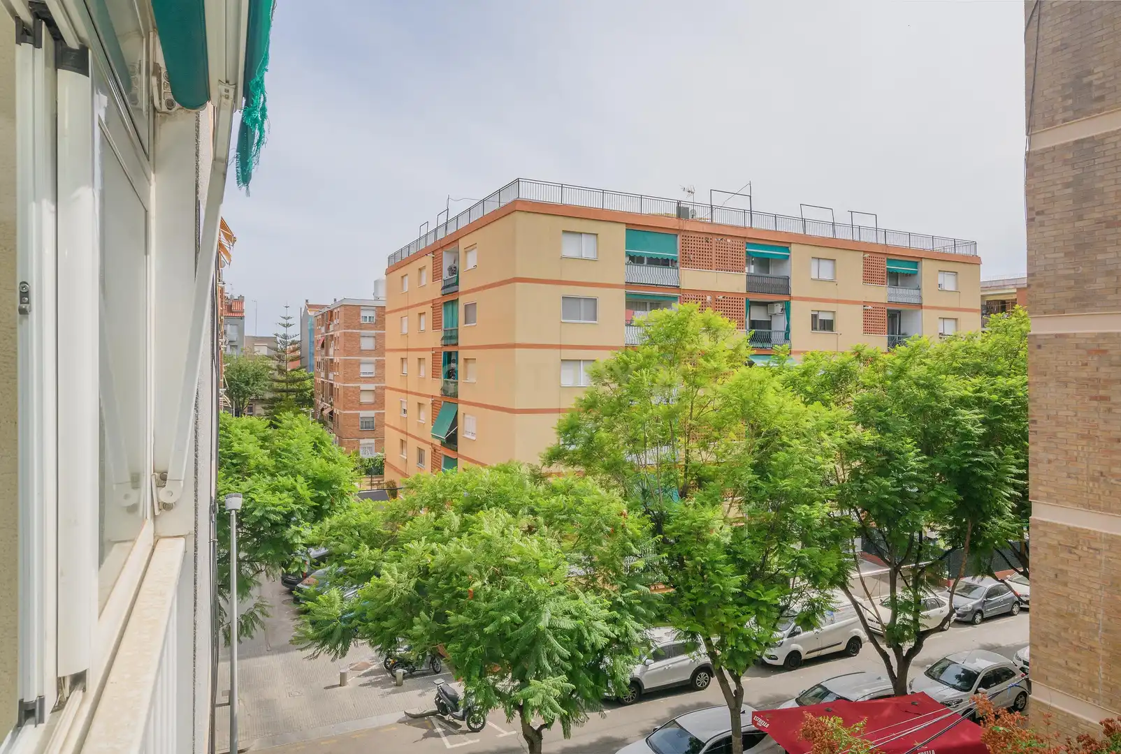Vista exterior de Apartamento en venta en Sant Feliu de Llobregat