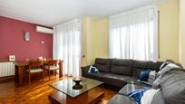 Living room of Flat for sale in Sabadell  with Air Conditioner, Heating and Terrace