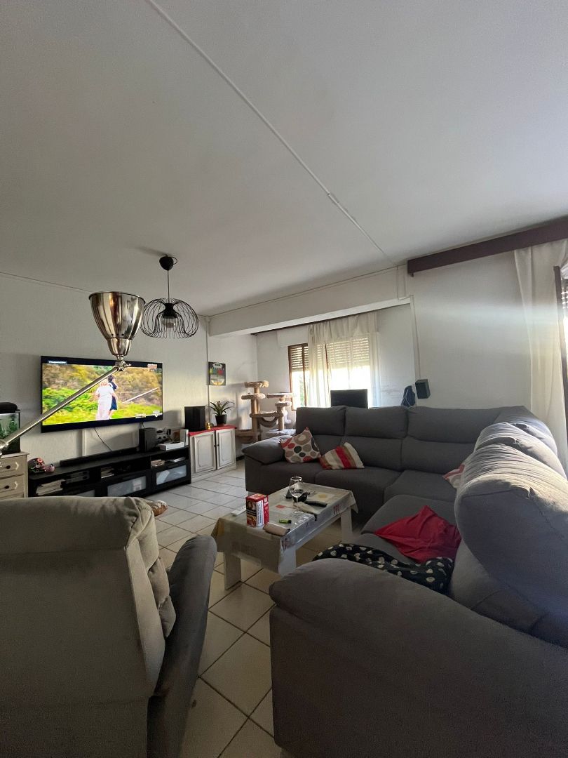 Sala de estar de Piso en venta en  Huelva Capital con Aire acondicionado, Terraza y Trastero