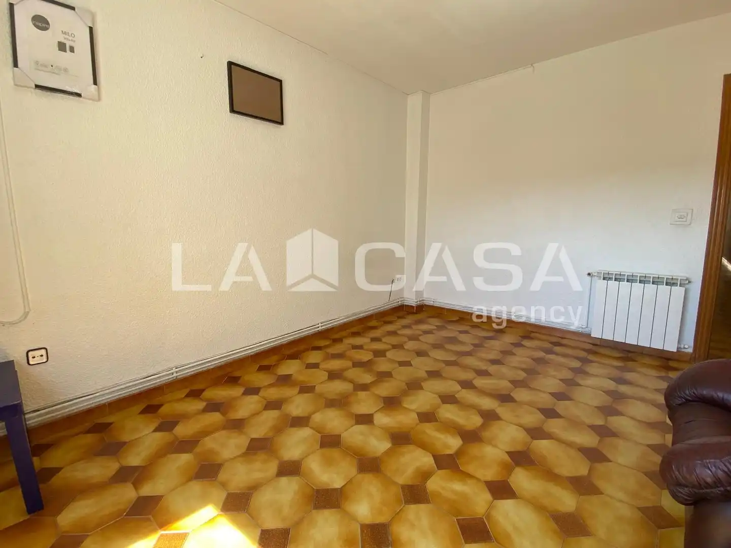 Ático en venta en Santa Coloma de Gramenet con Calefacción, Terraza y Trastero