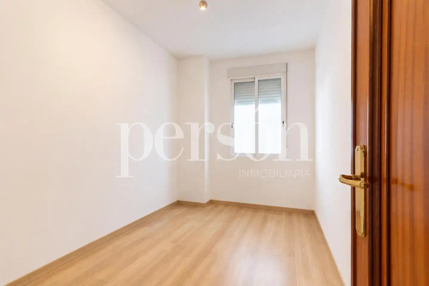 Schlafzimmer von Wohnung zur Miete in Valencia mit Klimaanlage und Möbliert