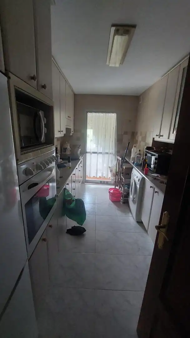 Cuina de Pis en venda en Puertollano amb Calefacció, Terrassa i Traster