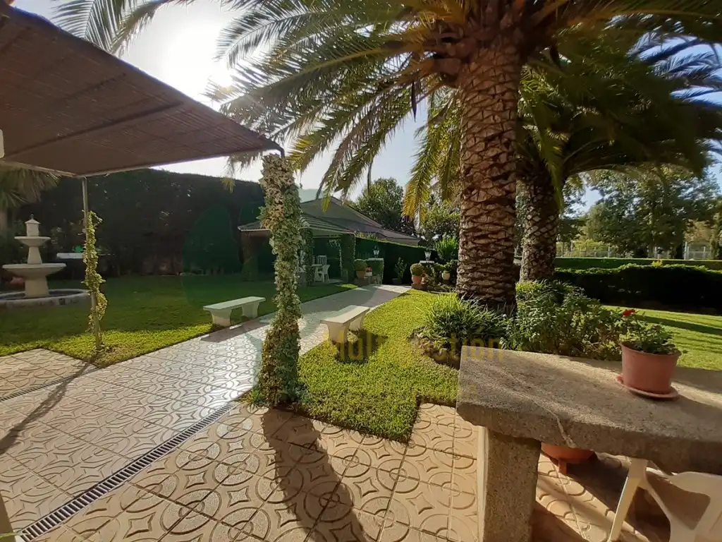 Jardí de Casa o xalet en venda en Cáceres