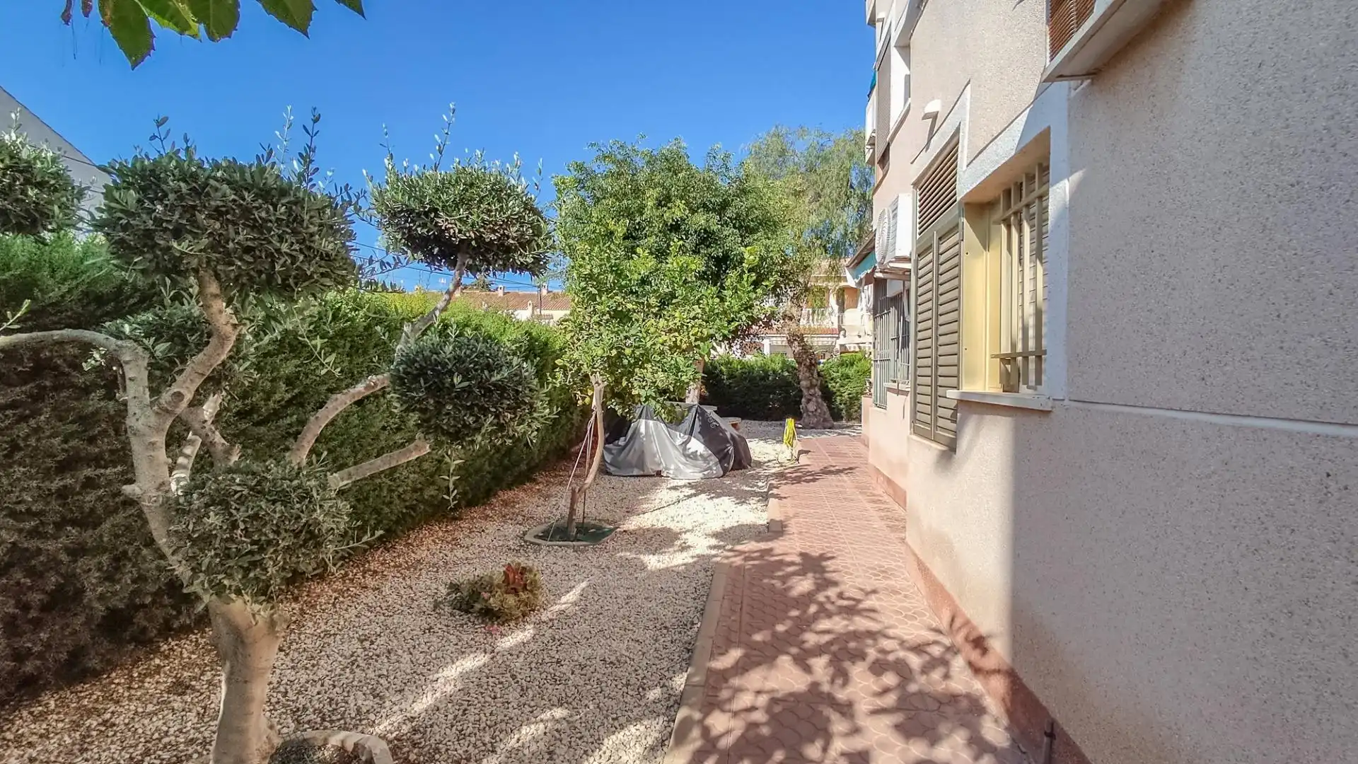 Jardín de Estudio en venta en San Javier con Aire acondicionado, Jardín privado y Amueblado