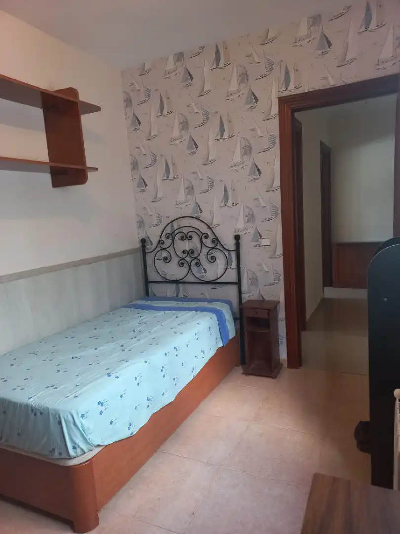 Bedroom of Flat for sale in Úbeda  with Air Conditioner, Heating and Storage room