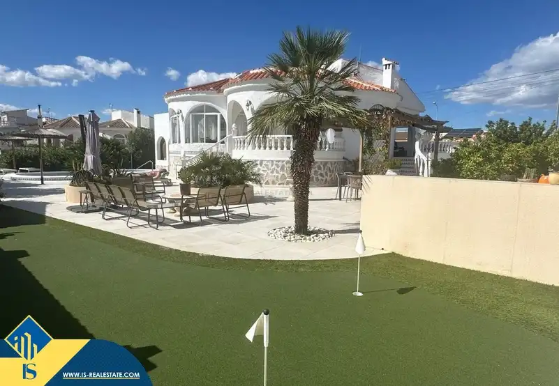 Detached house with pool for sale in Zona Carrefour - Urbanizaciones, imagen 3