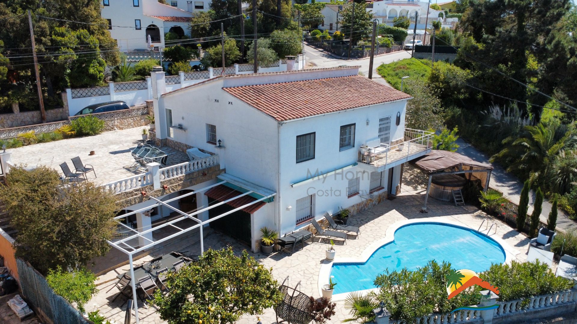 Exterior view of House or chalet for sale in Lloret de Mar  with Air Conditioner, Heating and Private garden