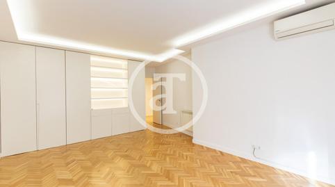 Foto 4 de Pis de lloguer a Calle del Cardenal Cisneros, Trafalgar,  Madrid Capital