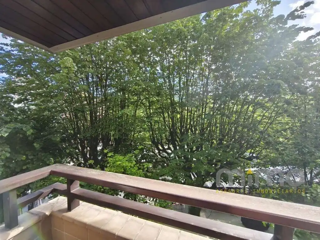 Terraza de Piso en venta en Errenteria con Calefacción, Trastero y Balcón