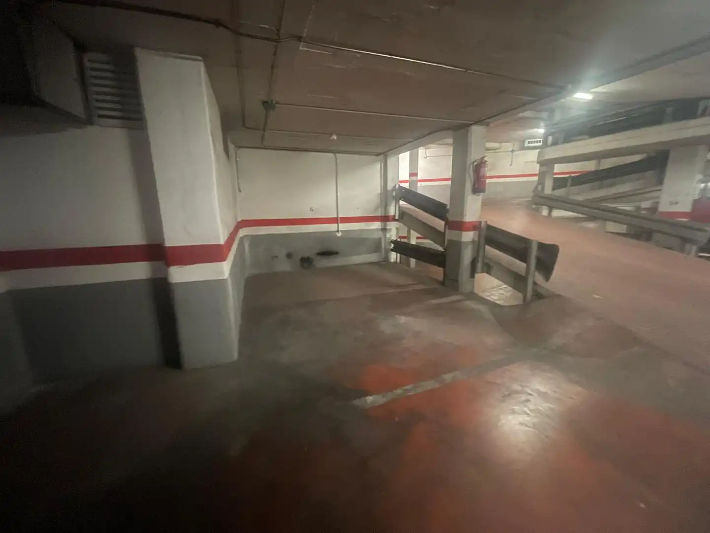 Einzelparkplatz zum Verkauf in Carrer de l'Escultor Llimona 4, imagen 5