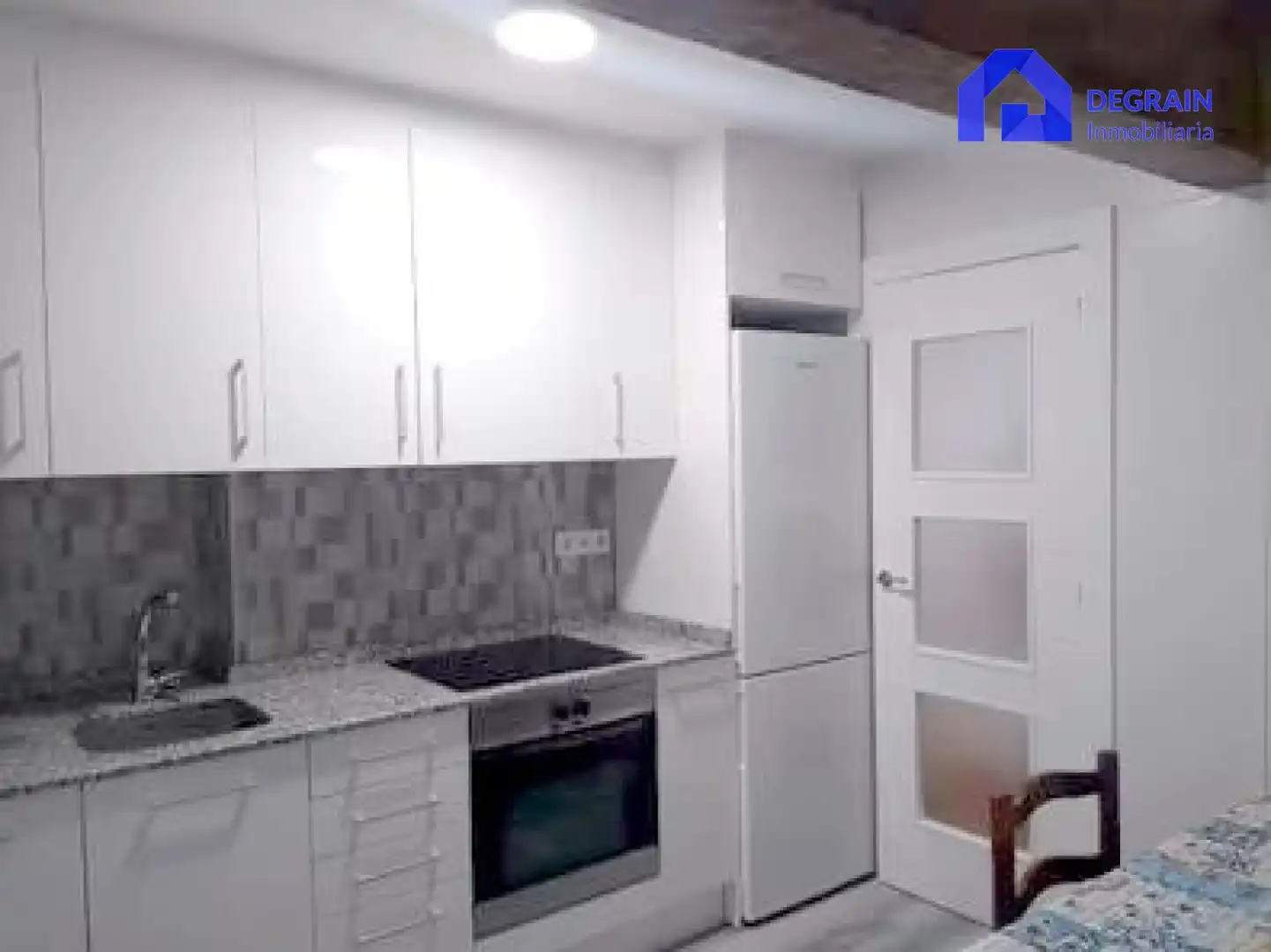 Küche von Wohnung zur Miete in Oviedo  mit Möbliert