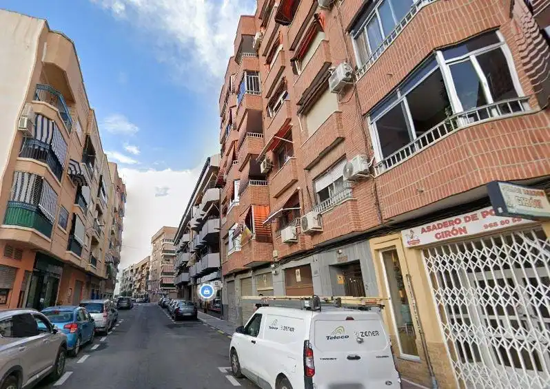 Wohnung zum Verkauf in Calle Calle Medico Antonio Soler Garcia 2, imagen 3