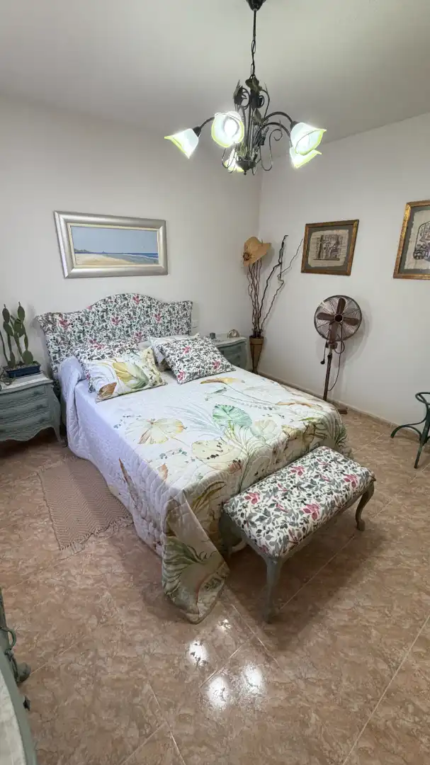 Bedroom of Houses for sale in Campo Real  with Air Conditioner, Heating and Private garden