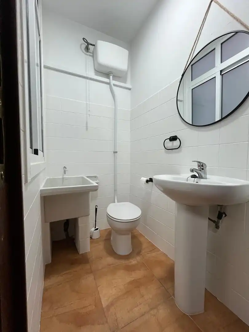 Bathroom of Flat for rent in Ferrol  with Heating