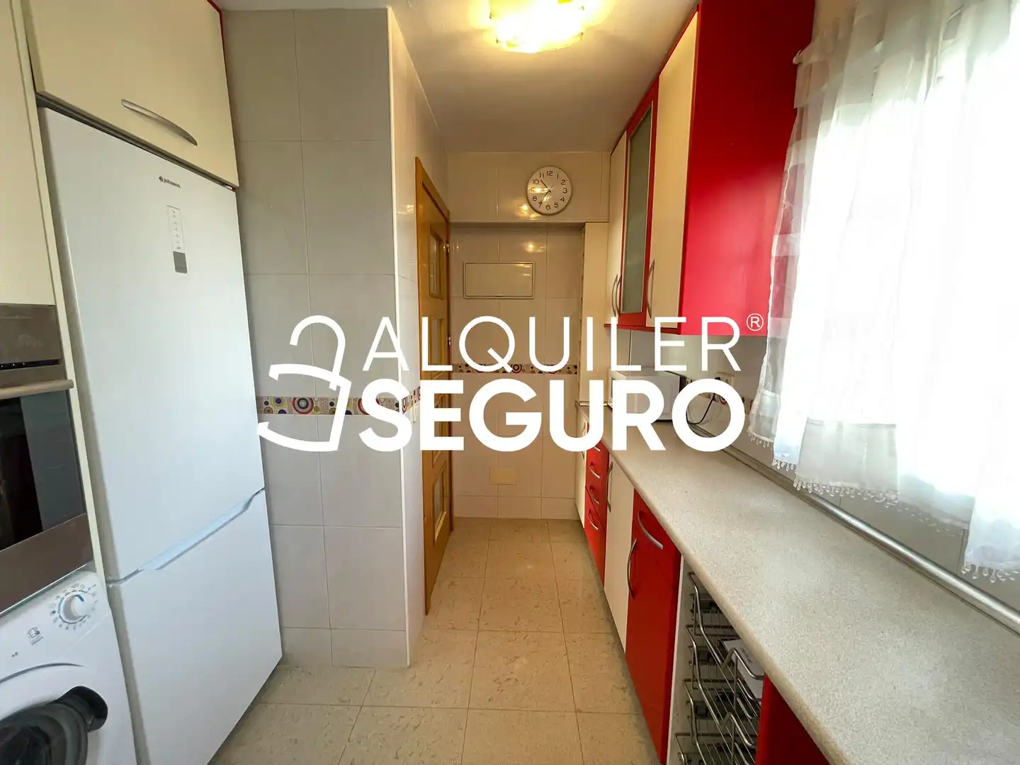 Cocina de Piso de alquiler en Madrid con Aire acondicionado, Calefacción y Amueblado
