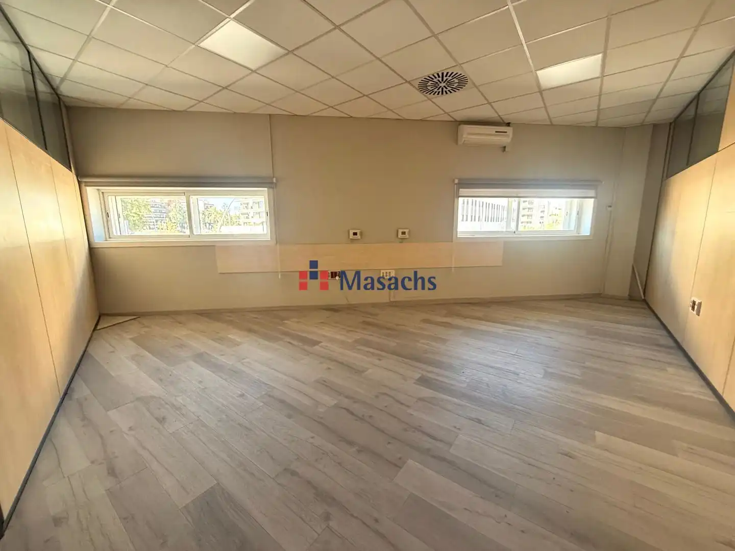 Oficina de alquiler en Terrassa con Aire acondicionado