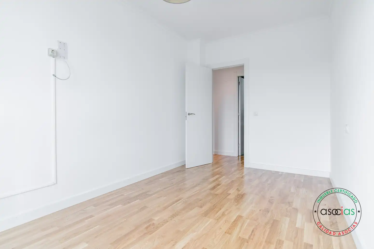 Flat for sale in Gijón   with Heating, Terrace and Storage room