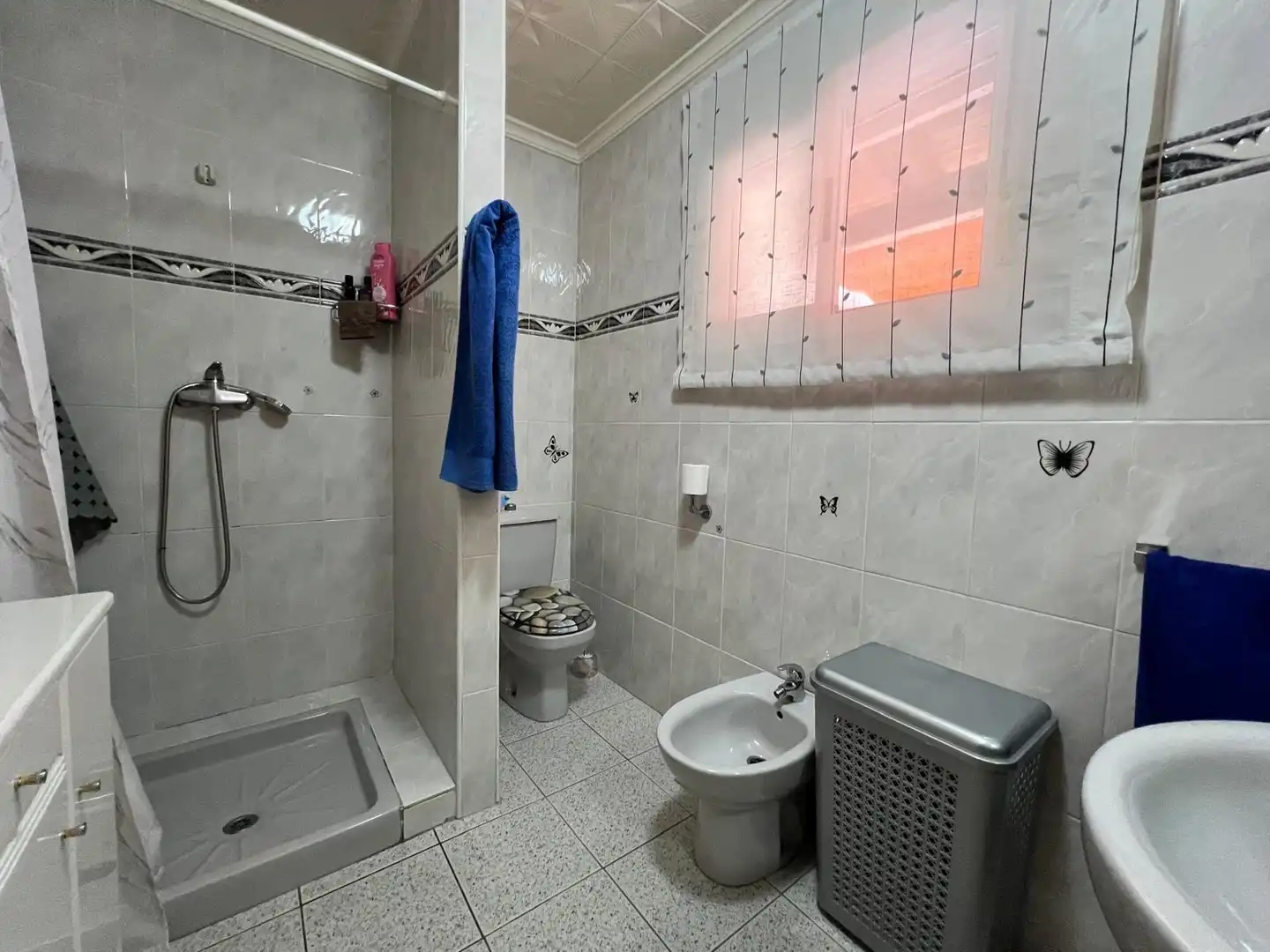 Bathroom of Houses for sale in La Nucia  with Private garden, Terrace and Storage room