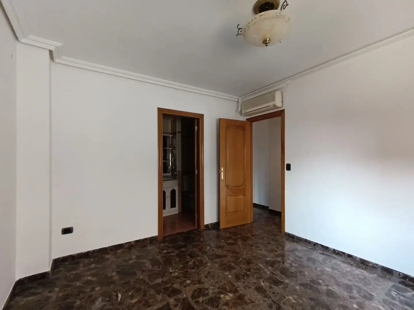 Pis amb terrassa en venda a Llombai, imagen 8