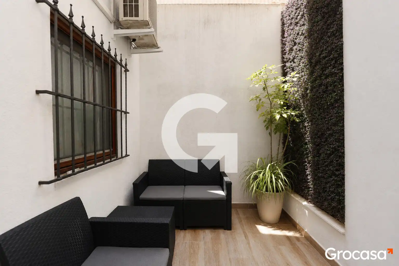 Terrace of Flat for sale in Santa Coloma de Gramenet  with Air Conditioner, Heating and Furnished