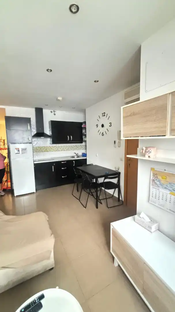 Apartment for sale in Calle Hierbabuena 9, imagen 2