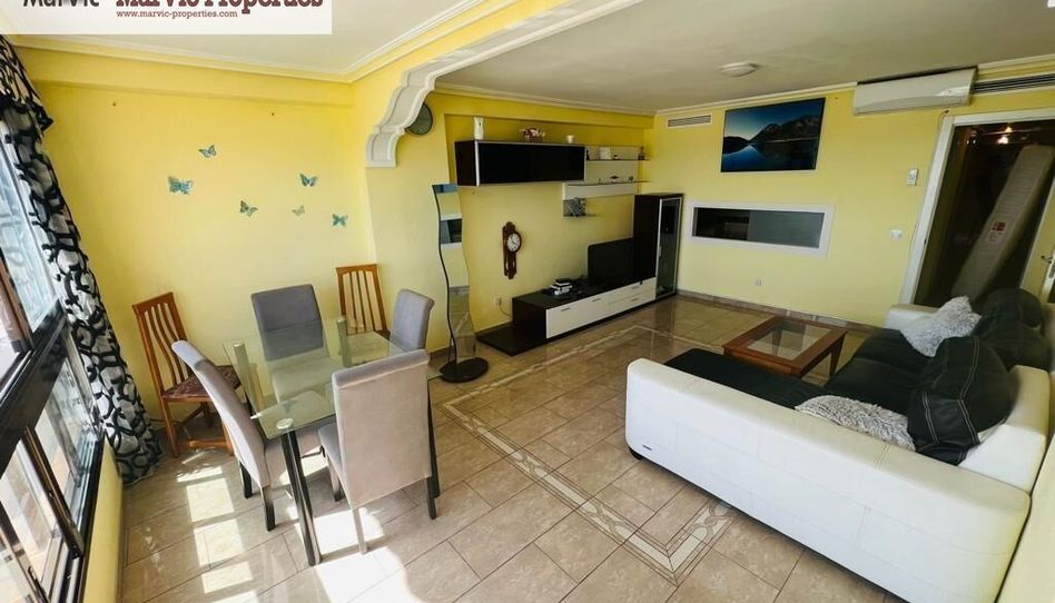 Piso en venta en Avenida Armada Española, Playa Poniente - 2