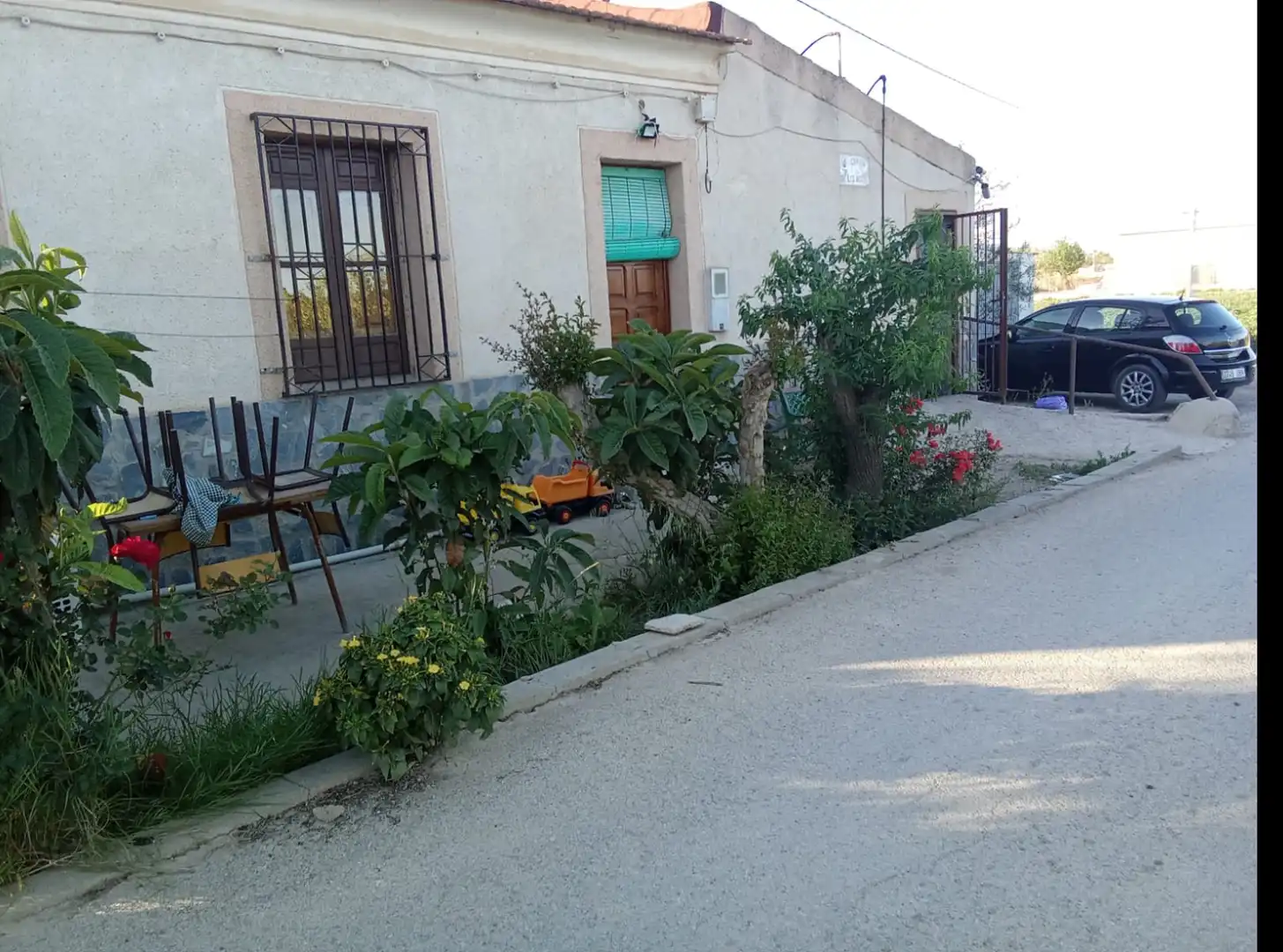 Vista exterior de Finca rústica en venda en Orihuela amb Terrassa