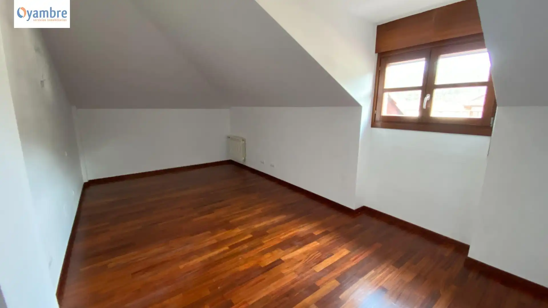 Dachboden zum Verkauf in Potes mit Terrasse