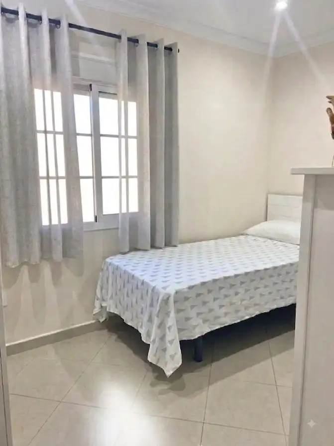 Dormitori de Casa adosada en venda en Chiclana de la Frontera amb Terrassa