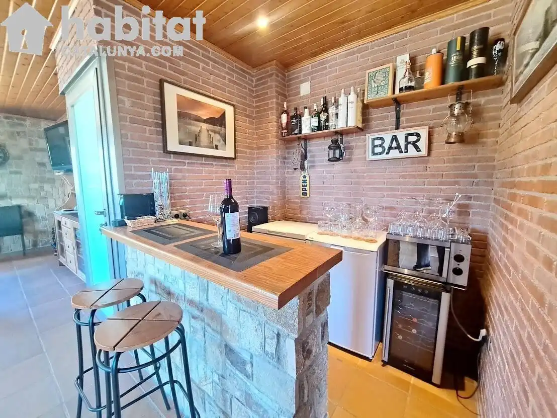 Casa o xalet en venda en Sant Esteve Sesrovires amb Aire condicionat, Jardí privat i Terrassa