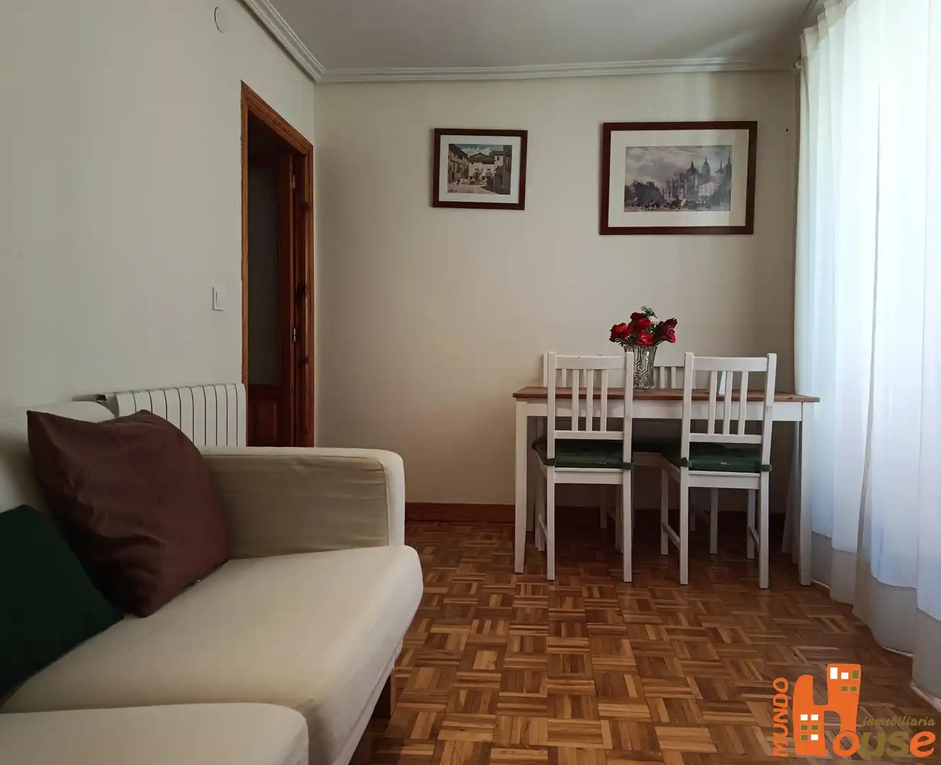 Flat with terrace for sale in Calle Lecheros, imagen 2