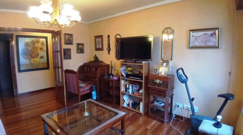 Foto 3 de Piso en venta en Iparragirre Etorbidea, Capitán Mendizabal - La Sardinera, Santurtzi