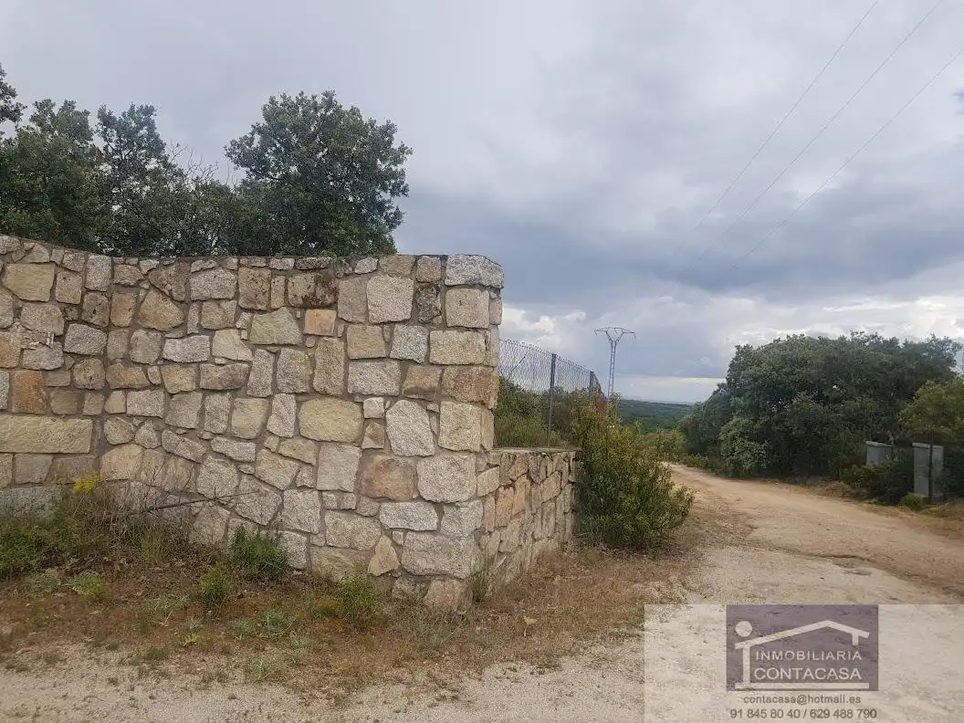 Finca rústica en venta en La Cabrera
