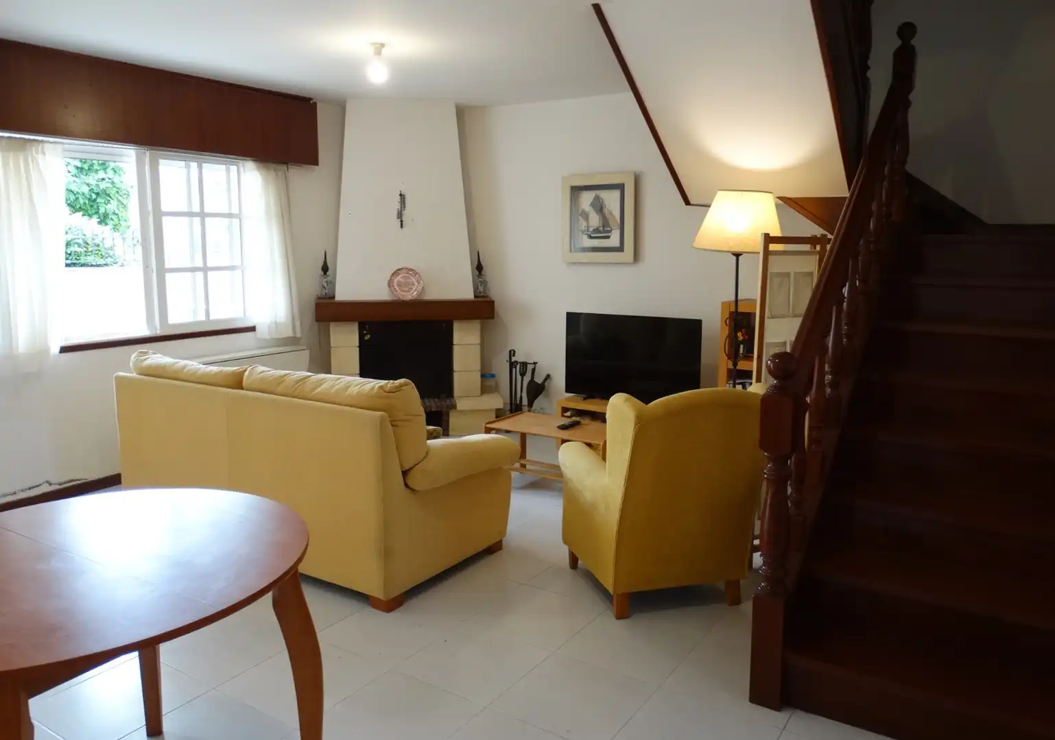 Sala de estar de Casa adosada en venta en Miño con Jardín privado, Parquet y Terraza